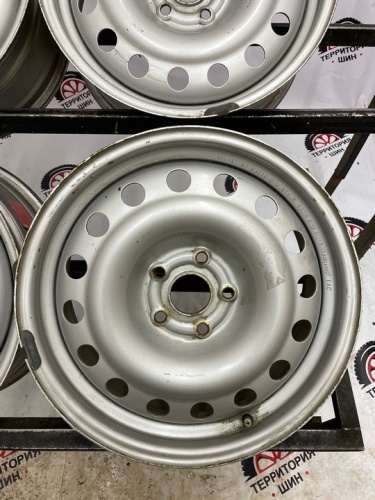 штампы Toyota 5*114.3 R17 7j ET39 цо 60.1 R17