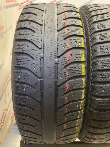 Bridgestone Ice Cruiser 7000 R16	215/60