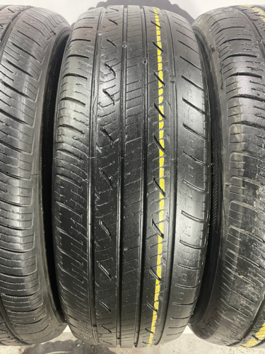 Nexen Classe Premiere 671 R16 215/70