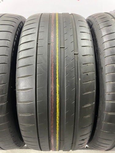 Michelin Pilot Sport 4 R19 255/40