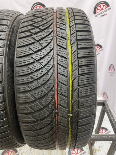 Kumho WinterCraft KW72 R17 245/45 99V