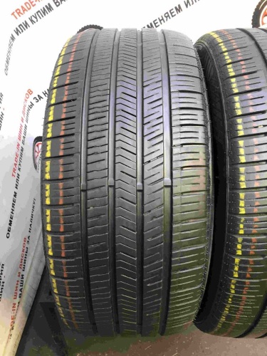 Nexen N'Fera RU5 R18 245/45