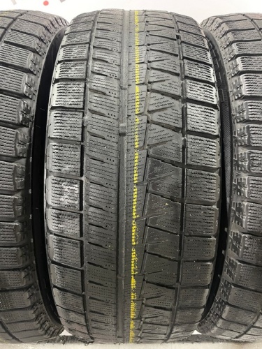 Bridgestone Blizzak Revo GZ R16 205/55
