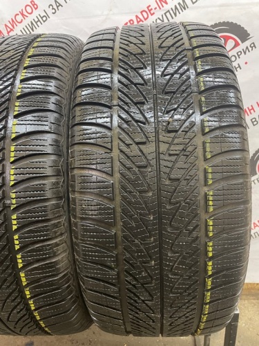 GoodYear UltraGrip 8 Performance R20 285/45 112V