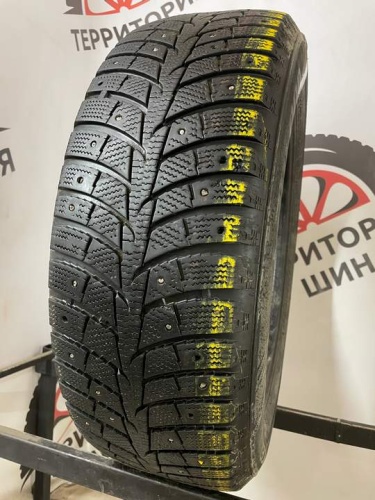 Laufenn I Fit Ice R17 215/60