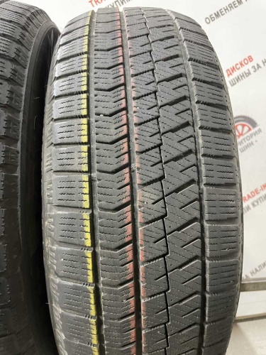 Bridgestone Blizzak VRX2 R16 205/60