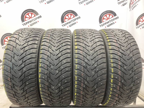 Nokian Tyres Hakkapeliitta 8 SUV 225/60 R17