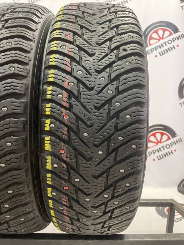 Nokian Tyres Hakkapeliitta 8  R15 185/65