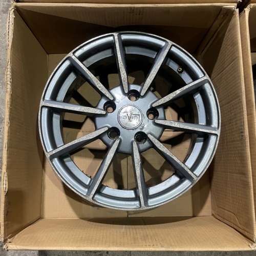 Литые диски R16 5x114.3 et45 60.1