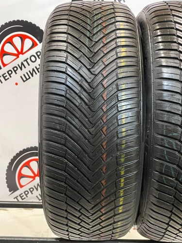 Continental AllSeasonContact R19 235/50