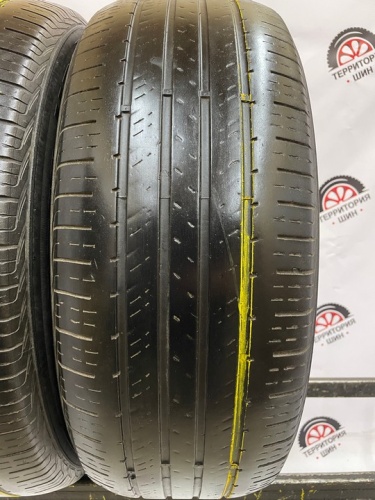 Hankook Dynapro HP2 RA33 R17 235/60 102V