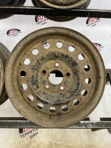 Штампы Nissan Orig (ржавые) R15 5x114,3  Dia 66,1 ET50 6J