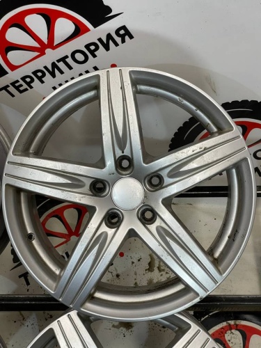 Литье R17 5*114,3 CO 66,1 ЕТ47 7J