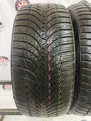 Kumho WinterCraft WP51 215/45 90V R 16