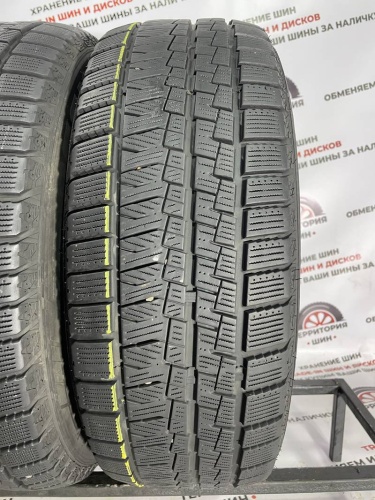 Kapsen SnowShoes AW33  R16 205/55