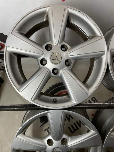 Литье Nissan R16 5х114,3/66,1/ЕТ40/J6,5