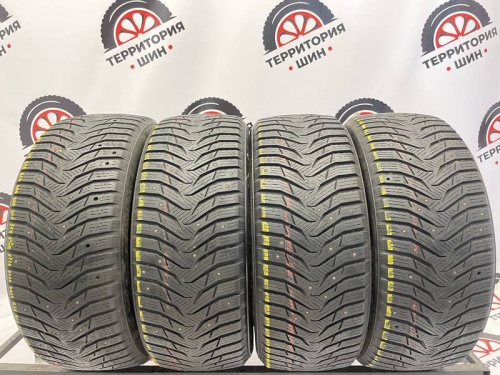 Kumho WinterCraft Ice WI31 R 17	215/50