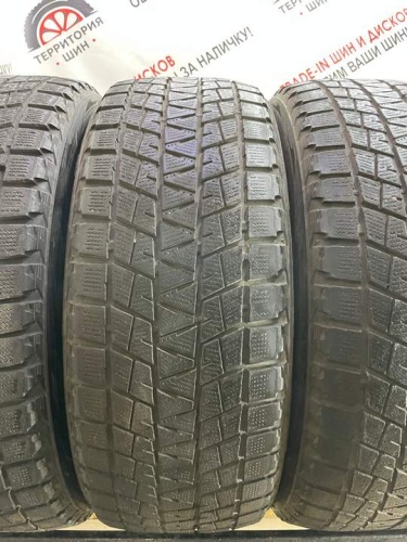 Bridgestone DM-V1 R17 235/60