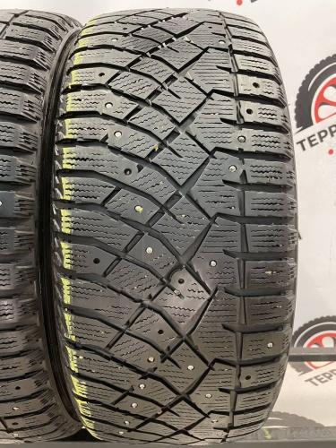 Nitto Therma Spike R17	215/50