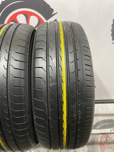 Yokohama BluEarth RV-03 R15 215/65