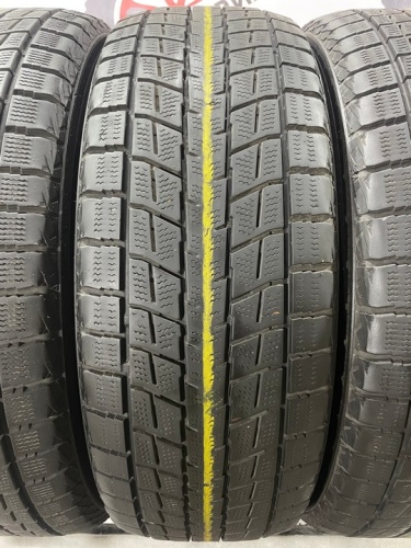 Dunlop Winter Maxx SJ8 R20 235/55