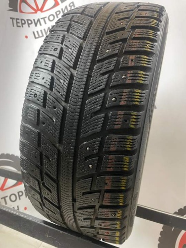 Kumho I'Zen KW22 R17 225/45