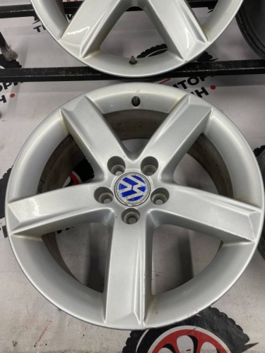 Литые диски VAG R17 5х112 ЦО57.1  7.5J ET47