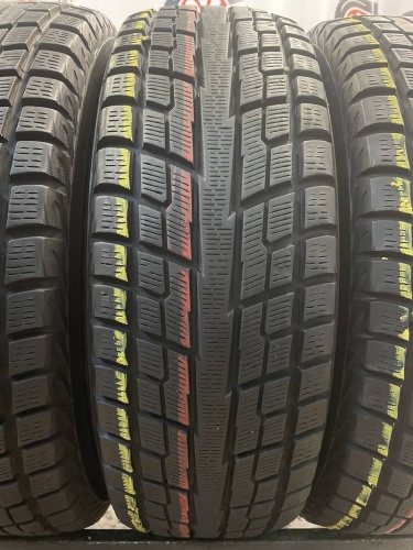 Yokohama Geolandar I/T-S G073 R16 215/65