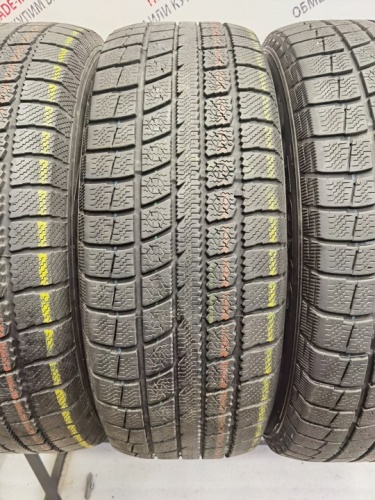 Toyo Winter Tranpath MK3 R17 215/60