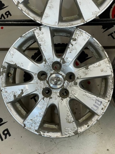 Диски литые Toyota R16 5*114,3 6,5J ET45 ЦО 60,1