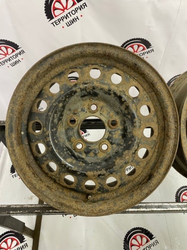 Штампы Nissan Orig (ржавые) R15 5x114,3  Dia 66,1 ET50 6J