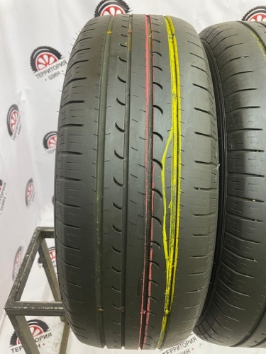 GoodYear EfficienGrip SUV 4X4 R17 215/60 H96
