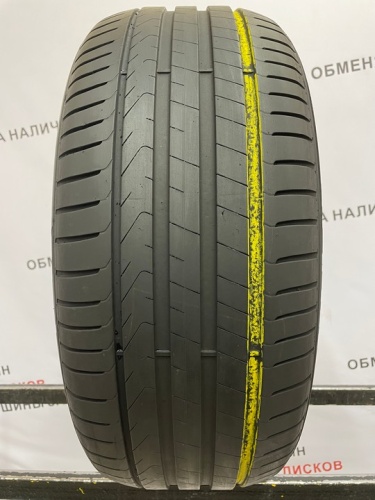 Pirelli Scorpion  255/45 100V R19