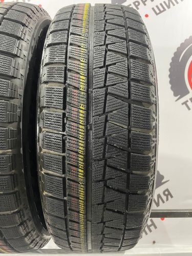 Bridgestone Blizzak Revo GZ R16 215/65