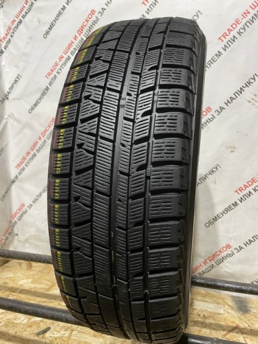 Yokohama Ice Guard 5 IG50 plus R16 20560