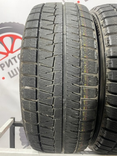 Bridgestone Blizzak Revo GZ R17 215/45