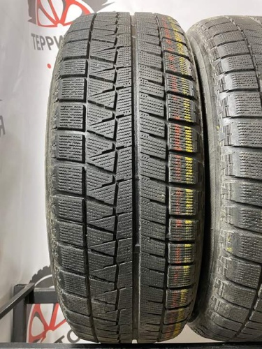 Bridgestone Blizzak  Revo GZ R17 215/60
