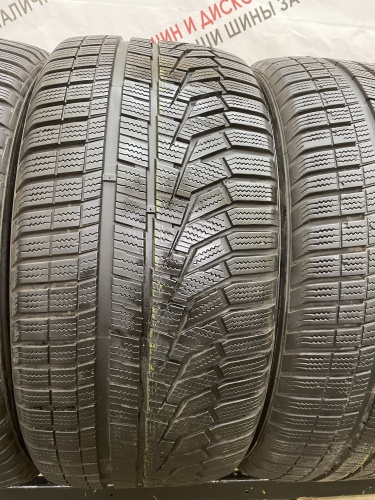 Hankook Winter i*cept evo 2 245/40 R18 97V