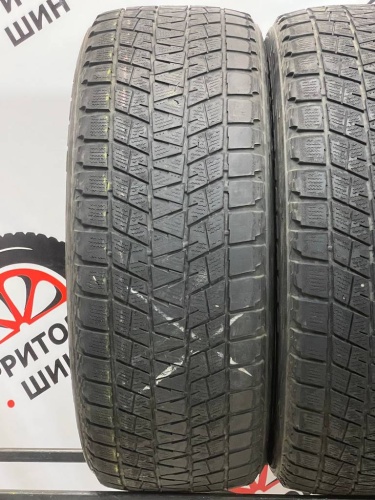 Bridgestone Blizzak DM-V1 R18	255/55