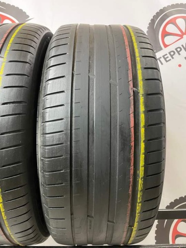 Michelin Pilot Sport 4 SUV R21 285/40
