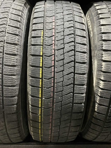 Bridgestone Blizzak VRX 2 R15 195/65