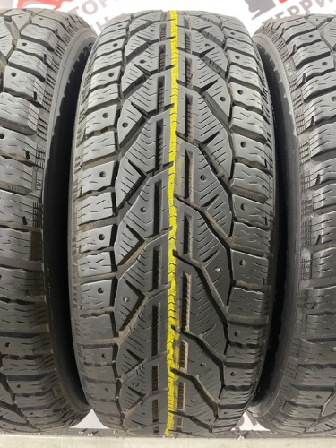 Tigar SUV Ice R17 215/65