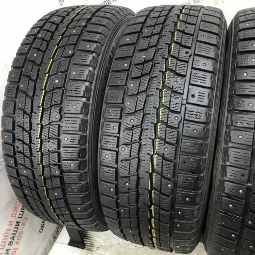 Dunlop Sp Winter Ice 01 R17 235/55