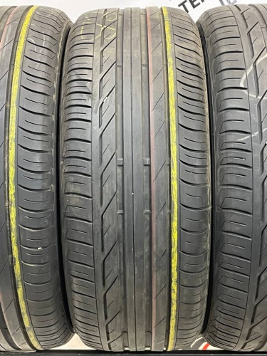 Bridgestone Turanza T001  R18	225/50