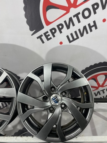 Диски литые R15 5х114.3 ET46 ЦО67,1