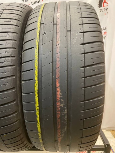 Michelin Pilot Sport 3 R18	235/45