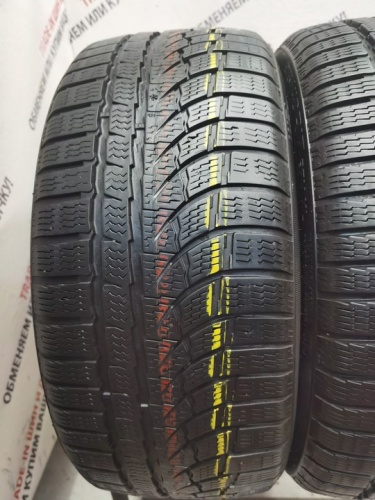 Nokian Tyres WR A4 R17 215/40