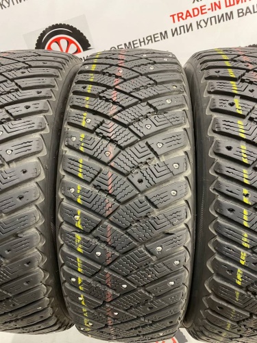 Goodyear UltraGrip Ice Arctic R15	185/60