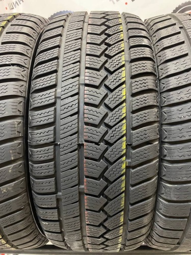 Ovation W-586 R18 245/45