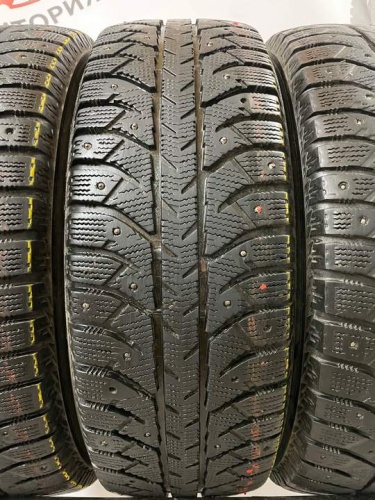 Bridgestone Ice Cruiser 7000 R15 195/65